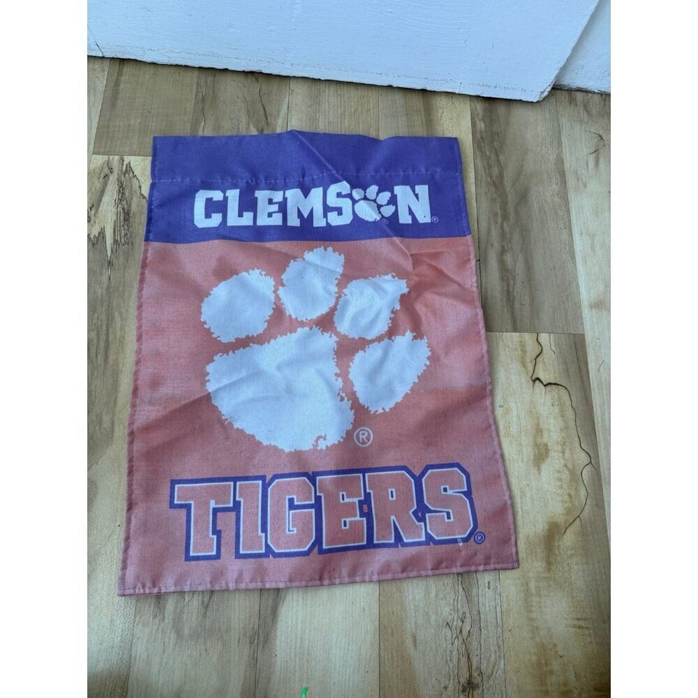 CLEMSON TIGERS university flag